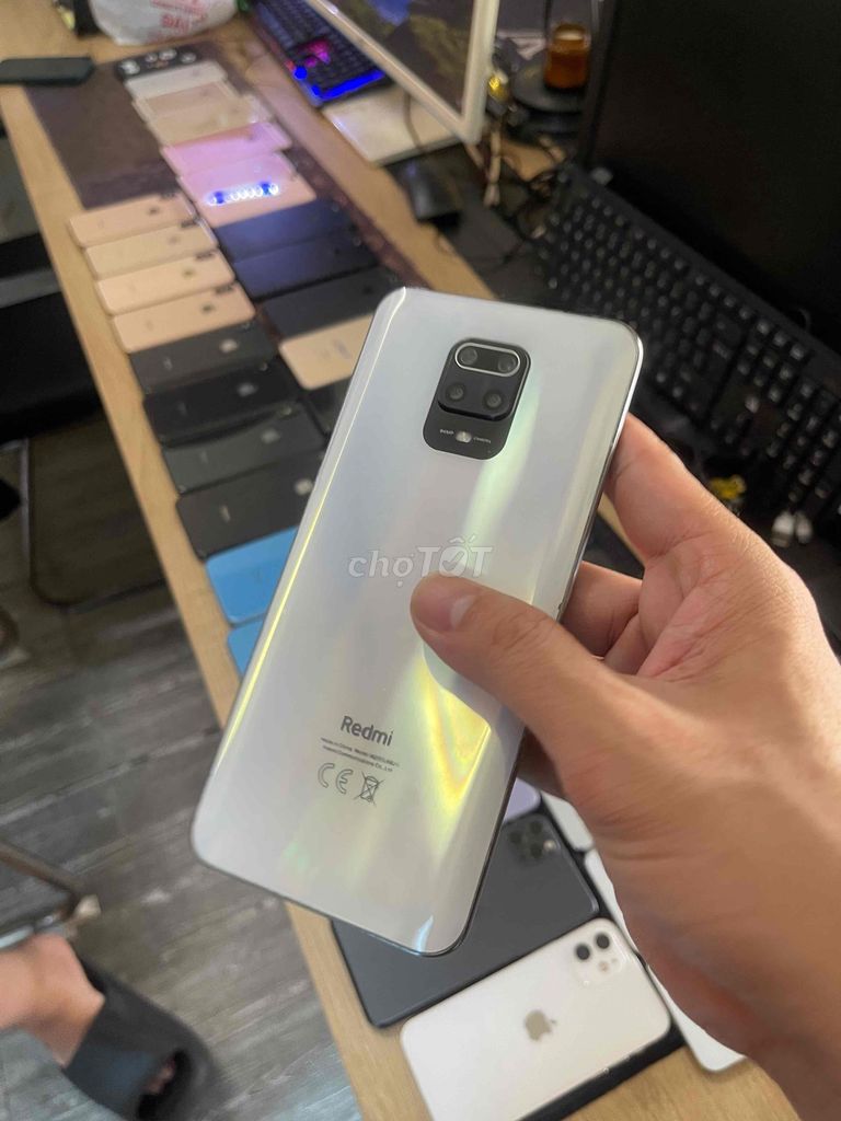 Xiaomi Redmi Trắng 250000. Mua bán Điện thoại tại Quận Cẩm Lệ Đà Nẵng được đăng bởi Sim Số Đại Tài hình 1