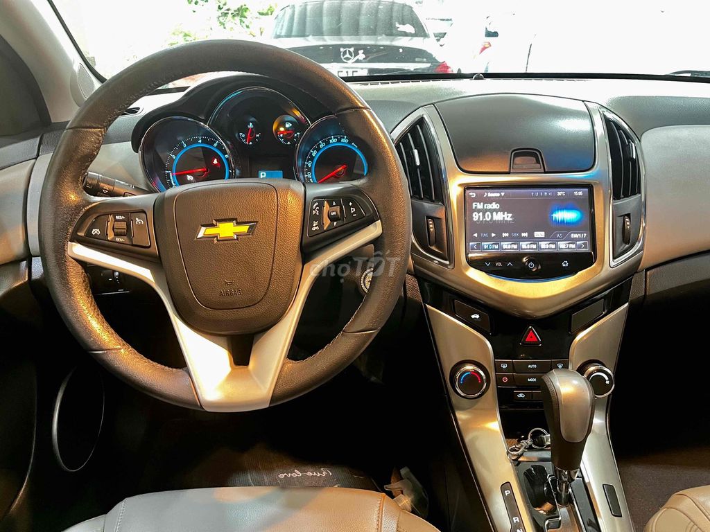 Chevrolet Cruze LTZ 2016. Form mới. Xe gia đình. Mua bán Ô tô tại Quận 7 Tp Hồ Chí Minh được đăng bởi Ô tô Thái Hiền hình 7