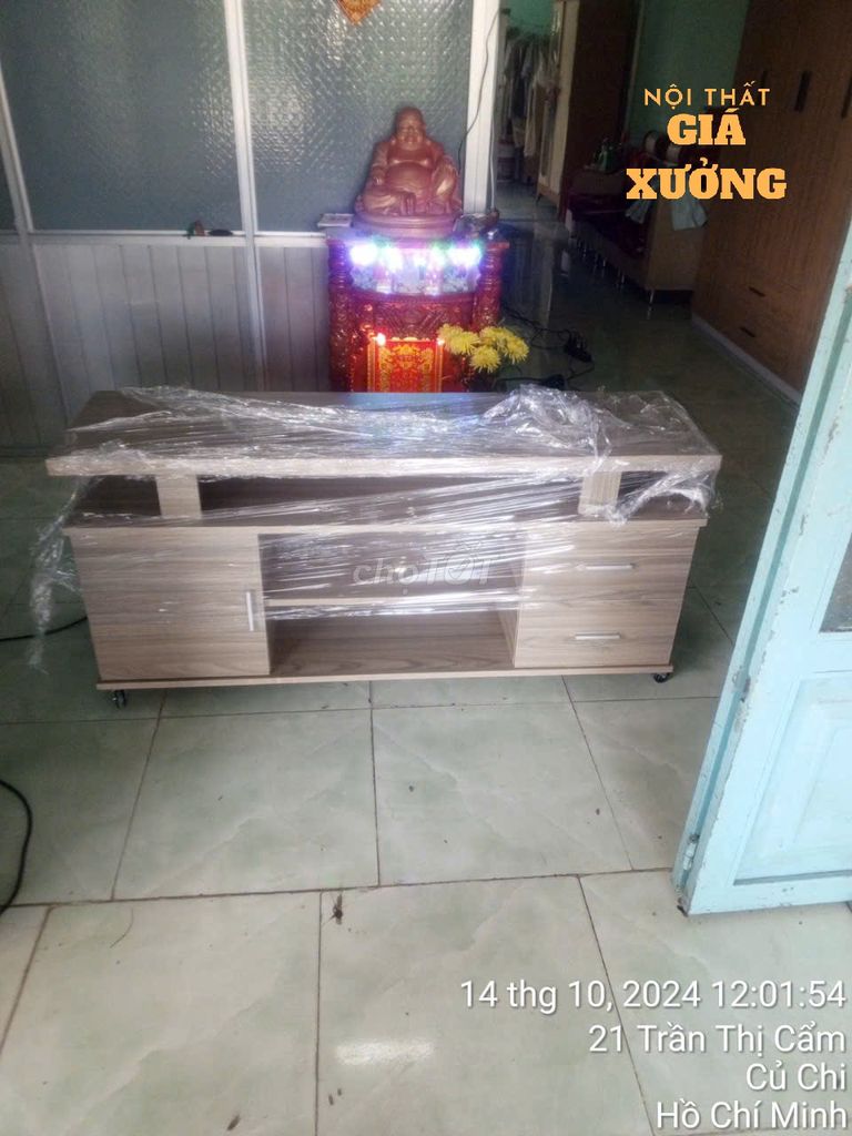 TỦ KỆ ĐỰNG TIVI HÀNG MỚI 100% GỖ MFC +. Mua bán Tủ, kệ gia đình tại Huyện Đức Hòa Long An được đăng bởi Nội thất giá xưởng TL hình 1