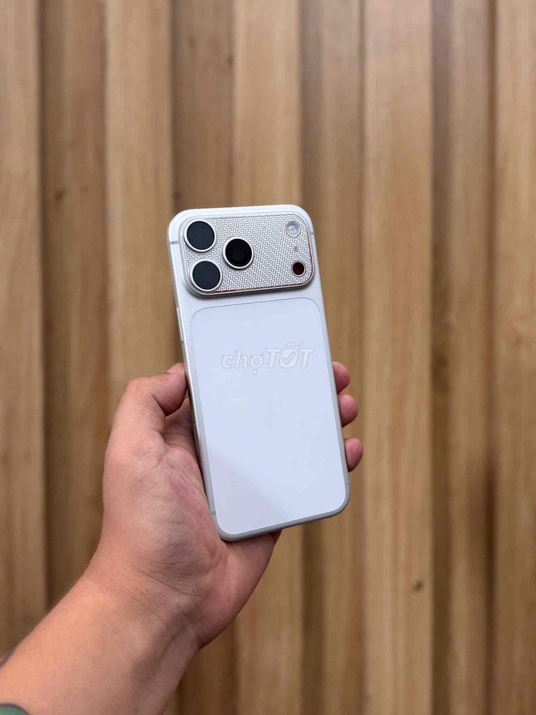 Apple iPhone 17 Prm 256GB Bạc Đã sử dụng. Mua bán Điện thoại tại Quận Đống Đa Hà Nội được đăng bởi HaNoiMobile HT  hình 1