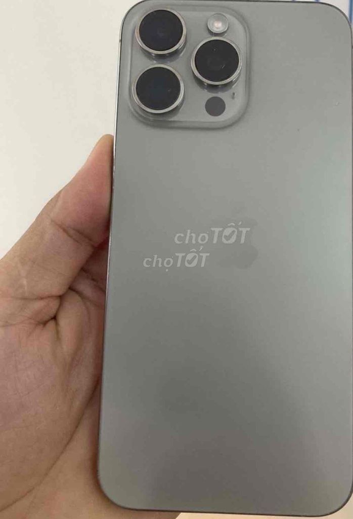 iPhone 15 Pro Max 256GB titan. Mua bán Điện thoại tại Huyện Nhơn Trạch Đồng Nai được đăng bởi Minh hình 1