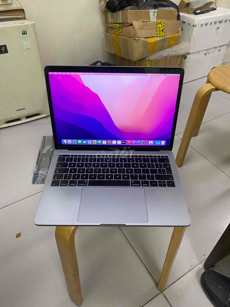 macbook pro 2016 i5 ram 8 ssd 128 màn 13inh. Mua bán Laptop tại Quận Hoàng Mai Hà Nội được đăng bởi Mac98 hình 1