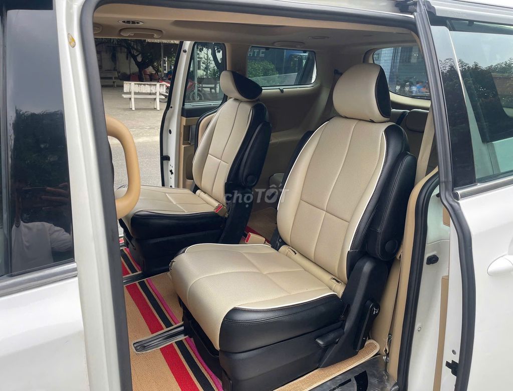 Kia Sedona 2017 bản full Trắng. Mua bán Ô tô tại Thành phố Biên Hòa Đồng Nai được đăng bởi Nguyễn Thưởngka hình 10