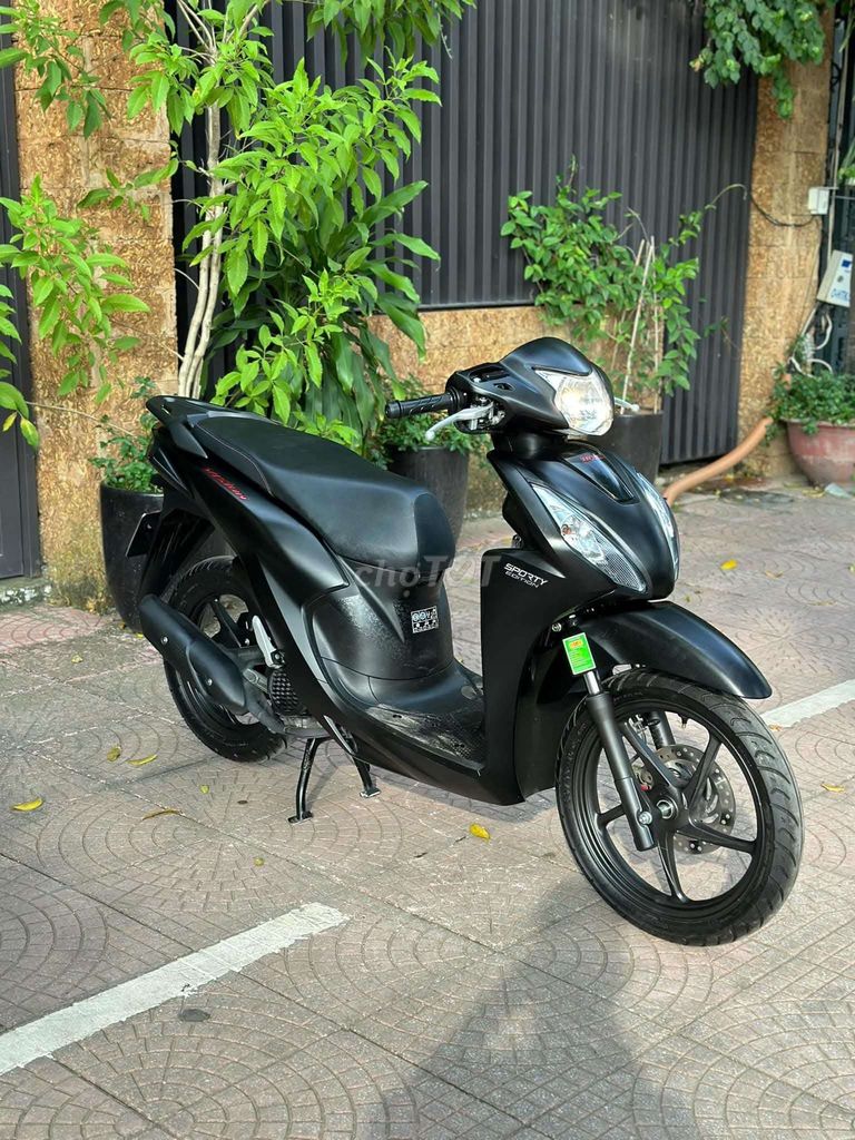 Vison sport còn mới 98%. Mua bán Xe máy tại Thị Xã Buôn Hồ Đắk Lắk được đăng bởi Lê Hoàng Sơn hình 2