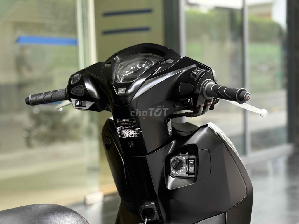 Lead bản đặc biệt Sport đèn led cao cấp Lead125. Mua bán Xe máy tại Quận Ba Đình Hà Nội được đăng bởi Xe Máy Nam Thi hình 5