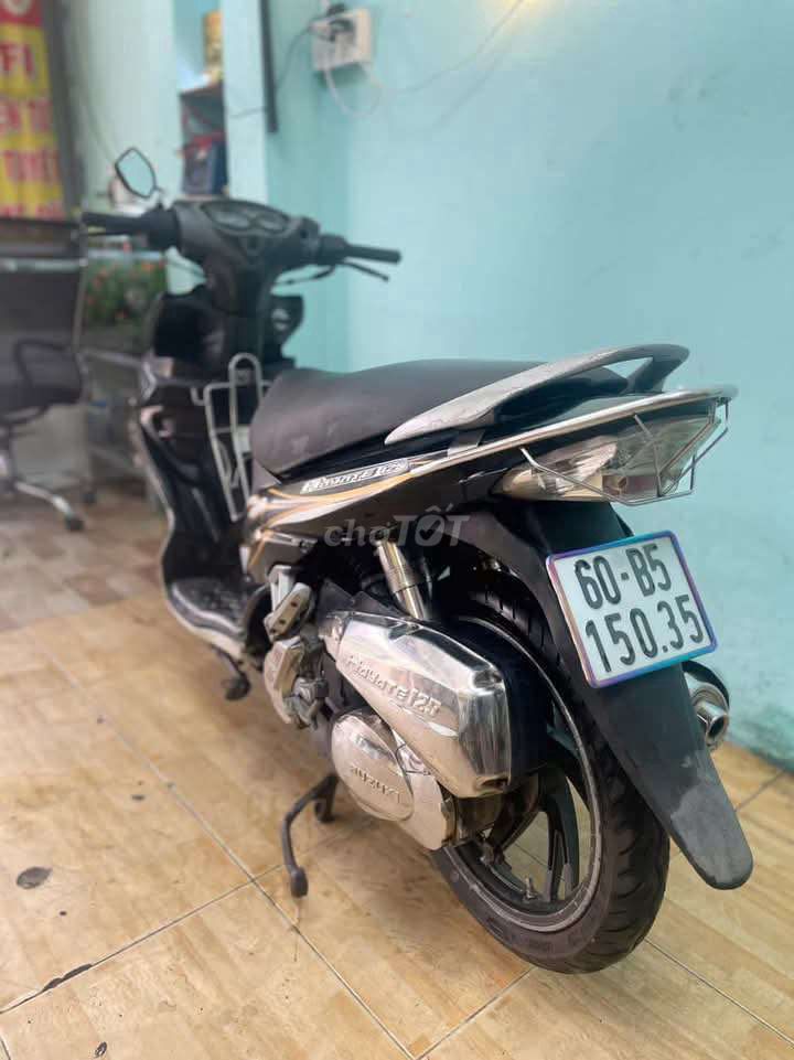 Suzuki Hayate 2 đèn Thái Lan