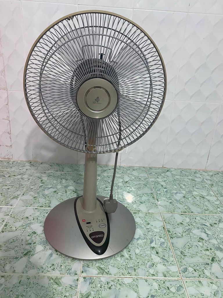 Quạt điện KDK S30KH Xám Nhật. Mua bán Quạt tại Huyện Nhà Bè Tp Hồ Chí Minh được đăng bởi Đăng Quang 9119 hình 1