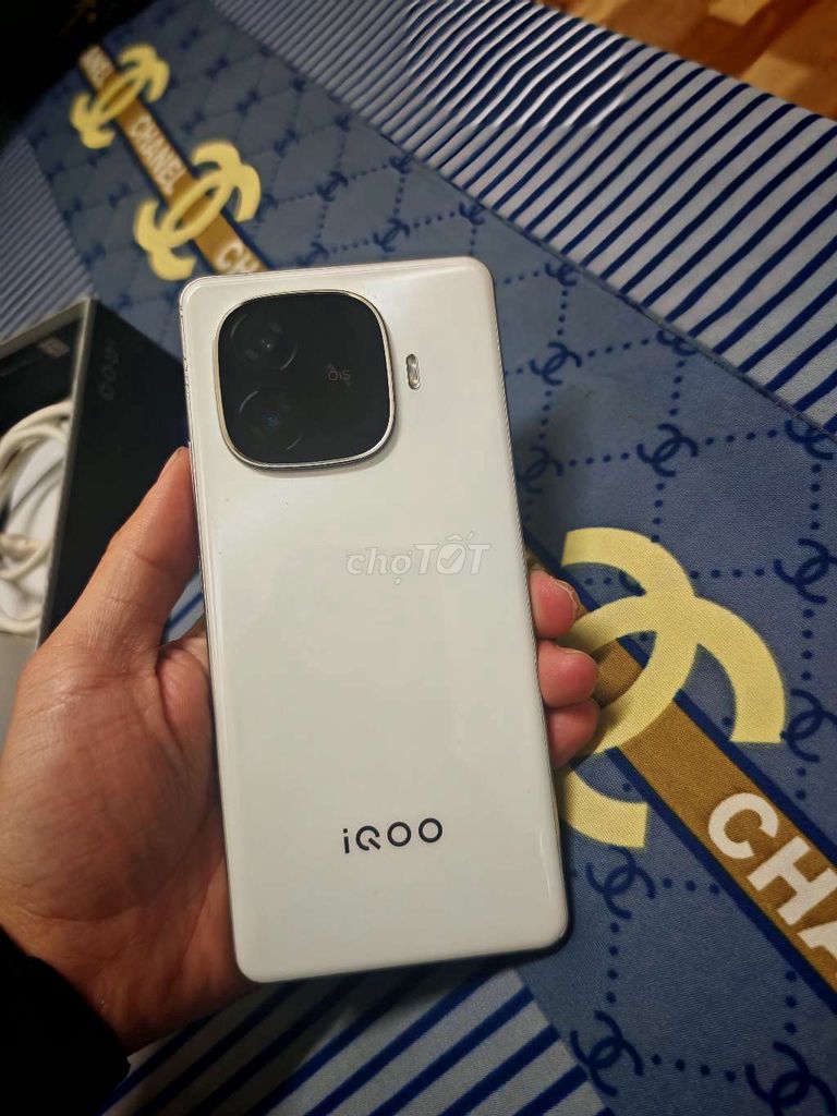 iQOO Z9 Turbo Trắng. Mua bán Điện thoại tại Thành phố Đà Lạt Lâm Đồng được đăng bởi Nguyễn Ngọc Phước hình 1