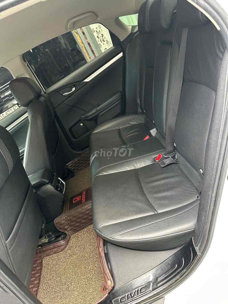 Honda Civic 2020 G 1.8 AT - 51000 km. Mua bán Ô tô tại Quận Gò Vấp Tp Hồ Chí Minh được đăng bởi nguyễn quốc trinh hình 5