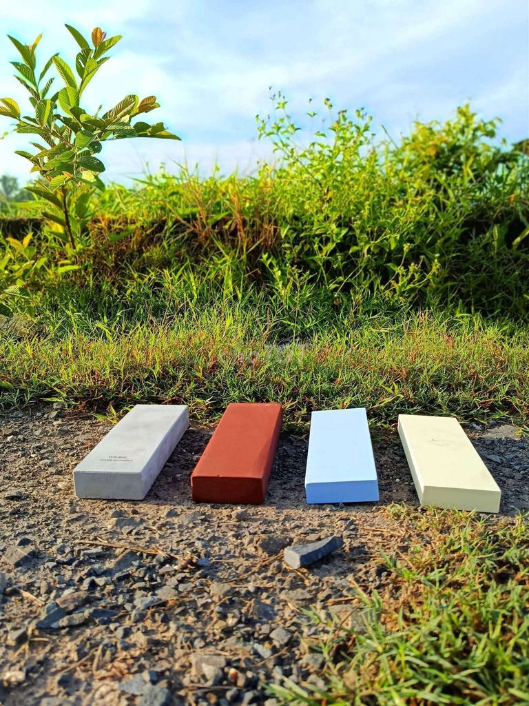 Đá mài dao 800# 210x70x30mm Trắng, Đỏ, Xanh, Vàng. Mua bán Dụng cụ nhà bếp tại Quận Ba Đình Hà Nội được đăng bởi phạm văn đông hình 1