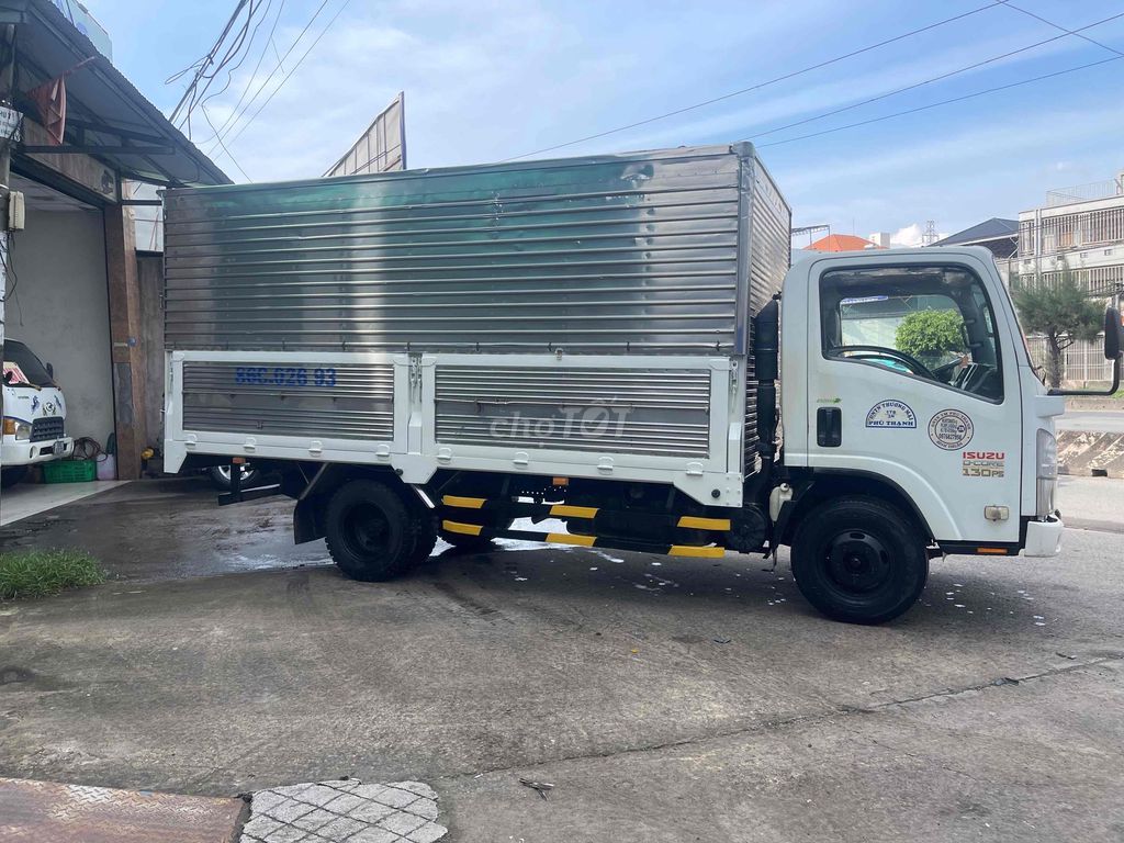 Tải Isuzu 1,5tấn đời 2011  thùng kín dài 4m4. Mua bán Xe tải, xe ben tại Thành phố Biên Hòa Đồng Nai được đăng bởi Nhan Hùng Thanh Phong hình 3