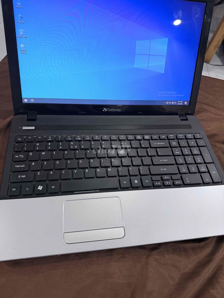 Pass nhanh Laptop Gateway. Mua bán Laptop tại Quận 7 Tp Hồ Chí Minh được đăng bởi Ngoc Pham hình 1
