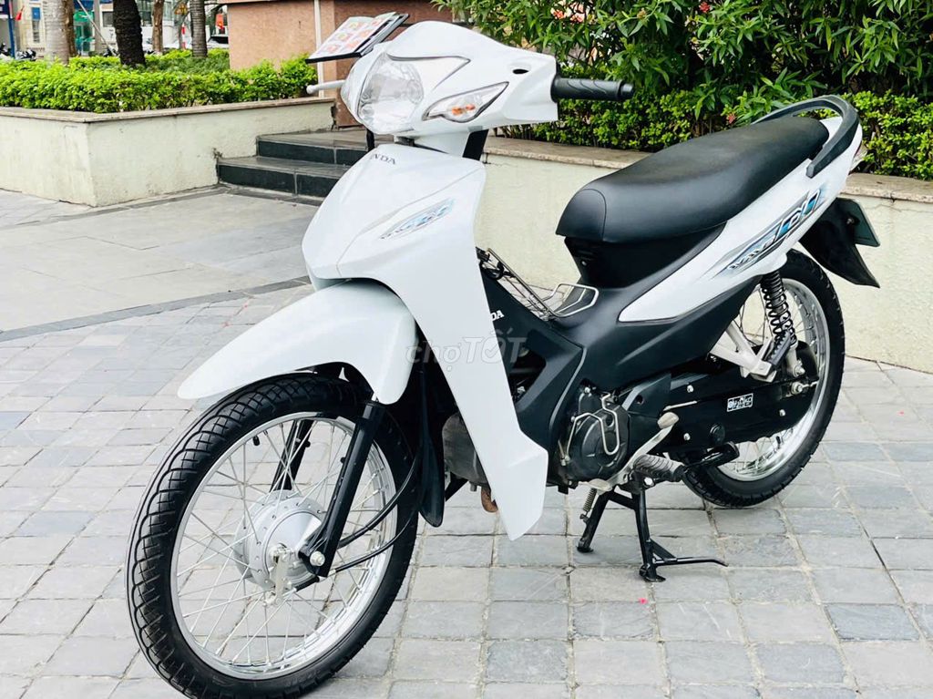 HONDA WAVE 110 XE SIÊU MỚI CÀN TIỀN BÁN DKY 2025. Mua bán Xe máy tại Quận Nam Từ Liêm Hà Nội được đăng bởi TRÍ KIÊN hình 1