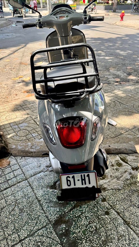 Piaggio Vespa Xám 7500 km. Mua bán Xe máy tại Quận 12 Tp Hồ Chí Minh được đăng bởi Tuấn dương hình 4