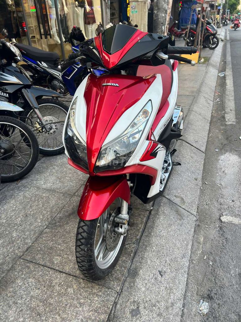 Honda air blade 2014 mới 90% bstp chính chủ