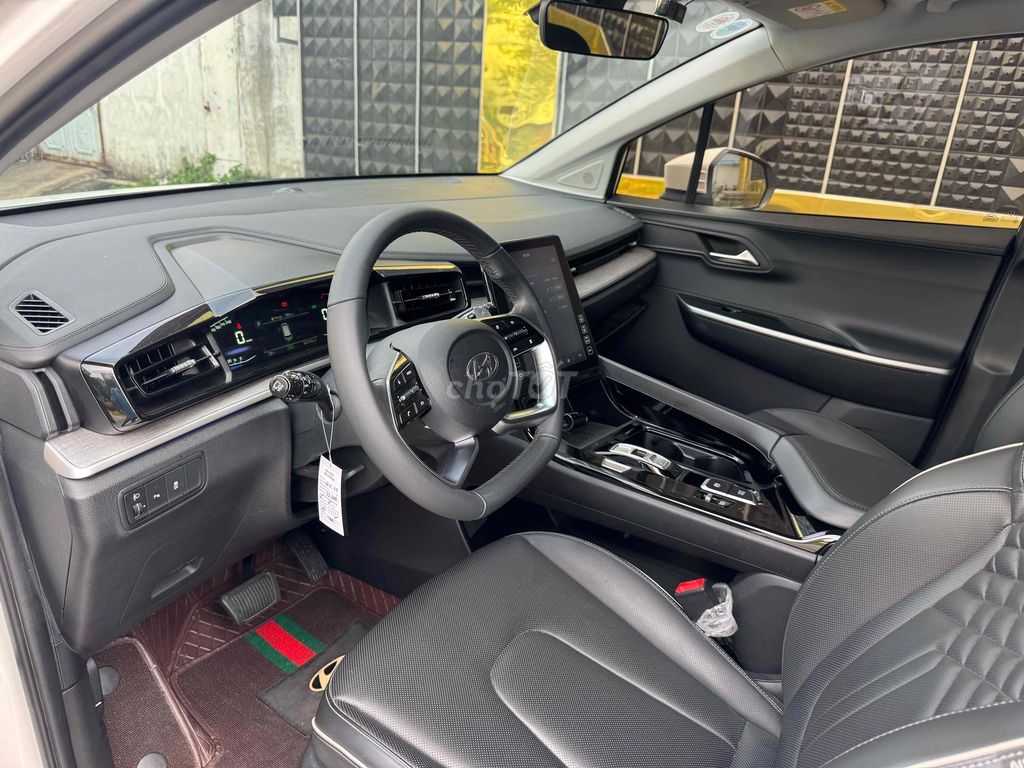xe gia đình hyundai custin cao cap 2023. Mua bán Ô tô tại Thành phố Dĩ An Bình Dương được đăng bởi Nhìn hình 5