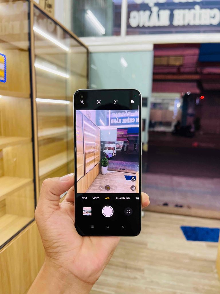 OPPO Reno 8 5G Vàng. Mua bán Điện thoại tại Quận Thanh Khê Đà Nẵng được đăng bởi Hoàng Tú MB hình 5