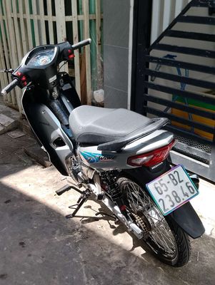 Honda Wave Bạc Số sàn. Mua bán Xe máy tại Quận Ninh Kiều Cần Thơ được đăng bởi Lê Gia Huy