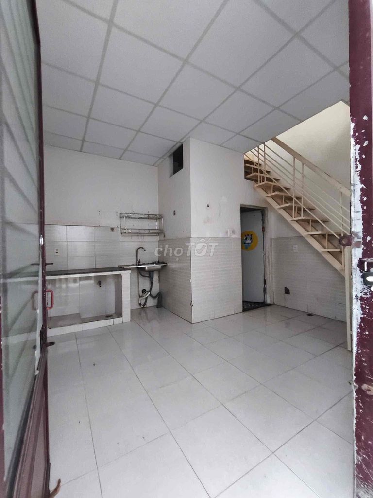 Nhà cho thuê GigaMall Phạm Văn Đồng