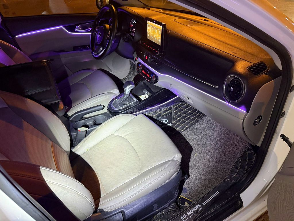 Kia Cerato 1.6 2020 odo 5v. Mua bán Ô tô tại Quận Long Biên Hà Nội được đăng bởi PHÚC LÂM  AUTO hình 11