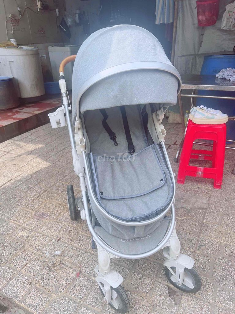 Xe đẩy Chilux 3 tư thế Xám. Mua bán Mẹ và bé tại Quận 12 Tp Hồ Chí Minh được đăng bởi Phạm Ngọc Quý  hình 1
