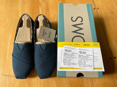 Giày Toms chính hãng, fullbox, newtag 100% (10US)