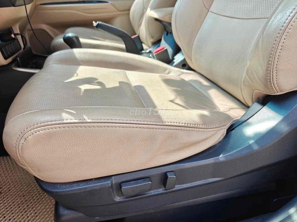 Bán Mitsubishi Outlander Premium. Mua bán Ô tô tại Quận Ninh Kiều Cần Thơ được đăng bởi Nguyễn Hòa Auto hình 7