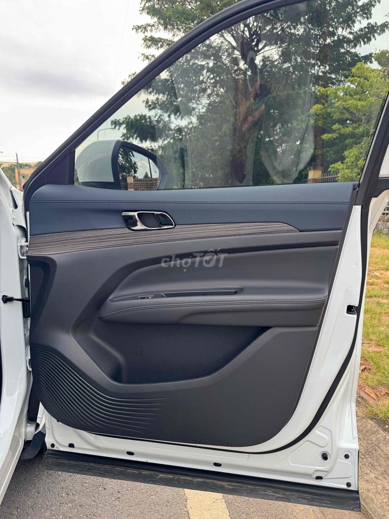 Ford Territory 2023 Titanium X (Sơn Zin 100%). Mua bán Ô tô tại Quận Ninh Kiều Cần Thơ được đăng bởi Lê Minh Trí hình 17