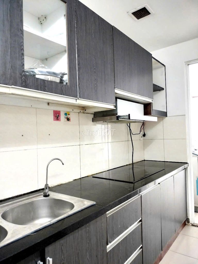 Cho thuê chung cư Quang Thái 90m2, 3 phòng ngủ Lý Thánh Tông, Tân Phú