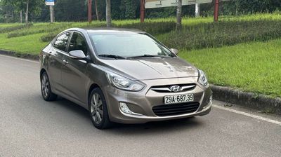Hyundai Accent  nhập khẩu sx2012 stđ ,xe zin đét