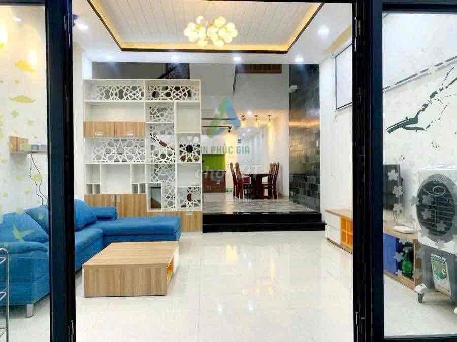 NHÀ CHO THUÊ MẶT TIỀN THẾ LỮ 4 PN , 4 WC. ĐẦY ĐỦ NỘI THẤT