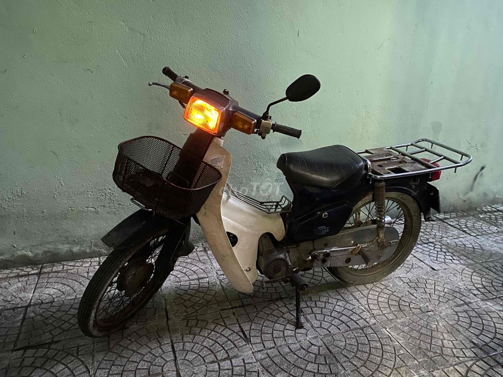 ít đi cần bán Honda custum 89/70 còn ok. Mua bán Xe máy tại Quận Thanh Khê Đà Nẵng được đăng bởi Thi hình 5