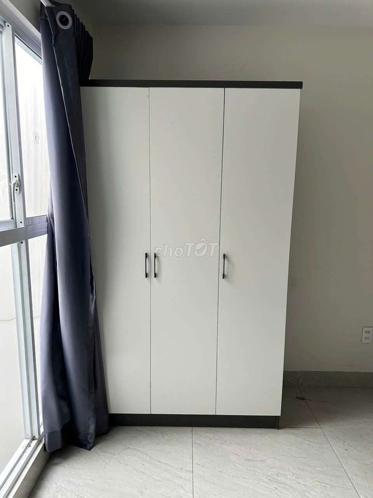 Thanh lý Giường 1.8m, tủ 1.5m, mdf an cường mới