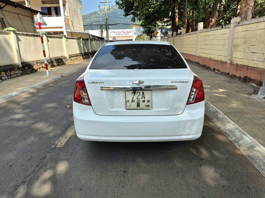 Chevrolet Lacetti 2013 photo 2