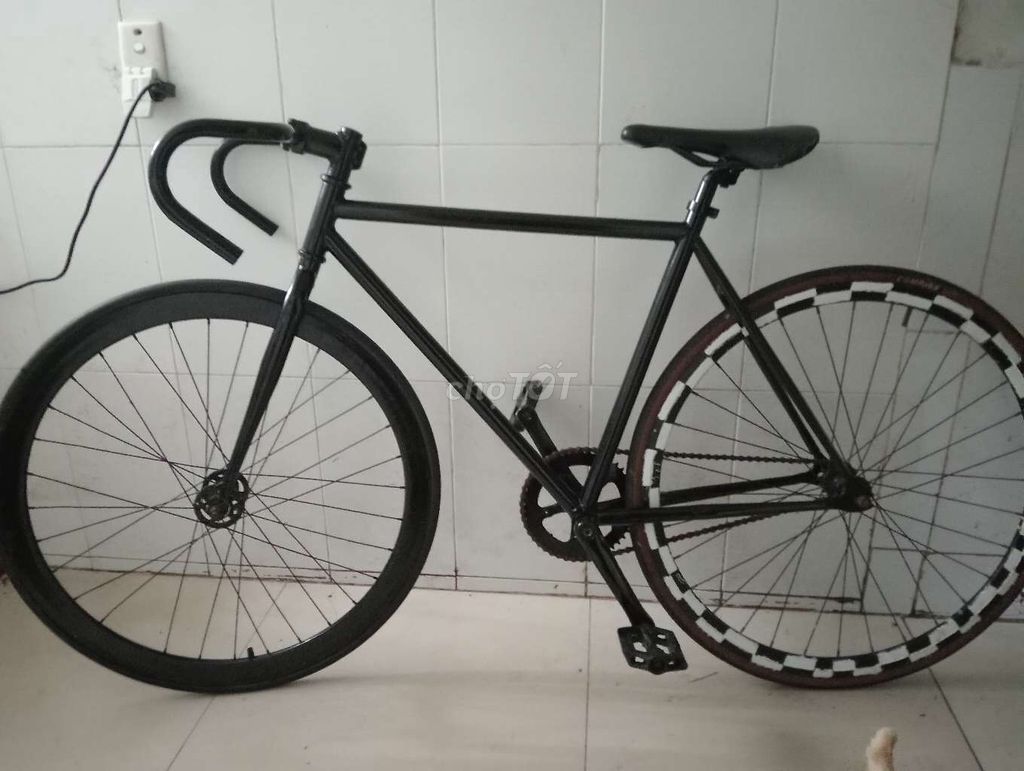 Xe đạp Fixed Gear