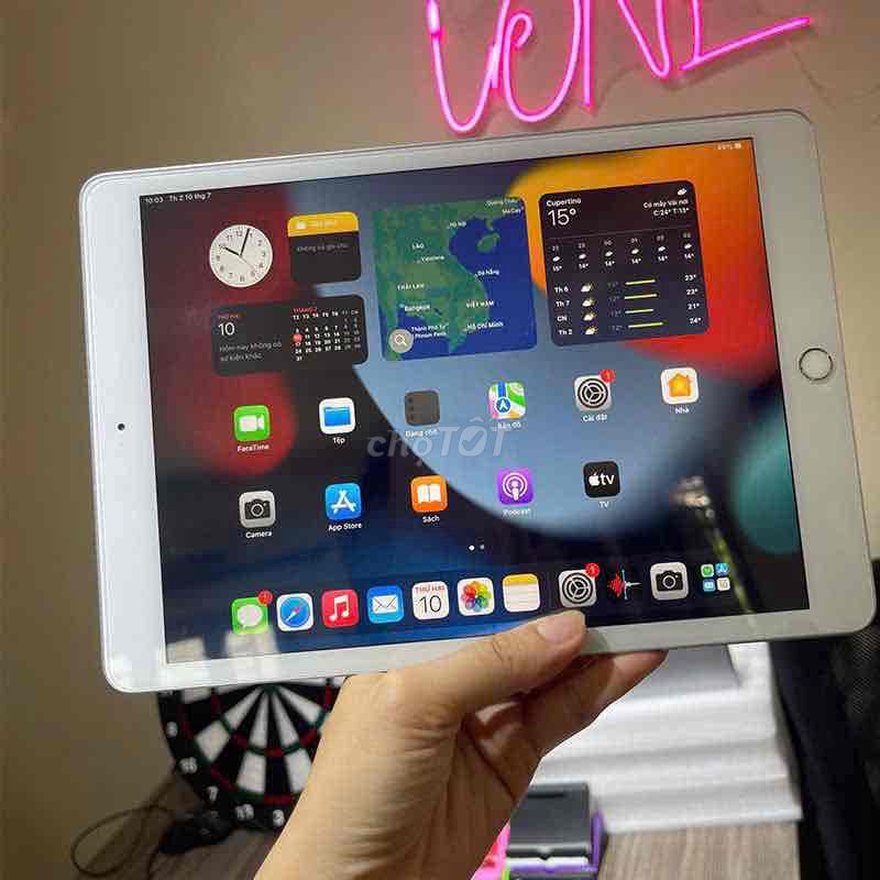 Apple iPad Gen 7 WiFi 32GB Bạc Đã sử dụng like new. Mua bán Máy tính bảng tại Thành phố Buôn Ma Thuột Đắk Lắk được đăng bởi Hoàng Thế Vĩnh  hình 1