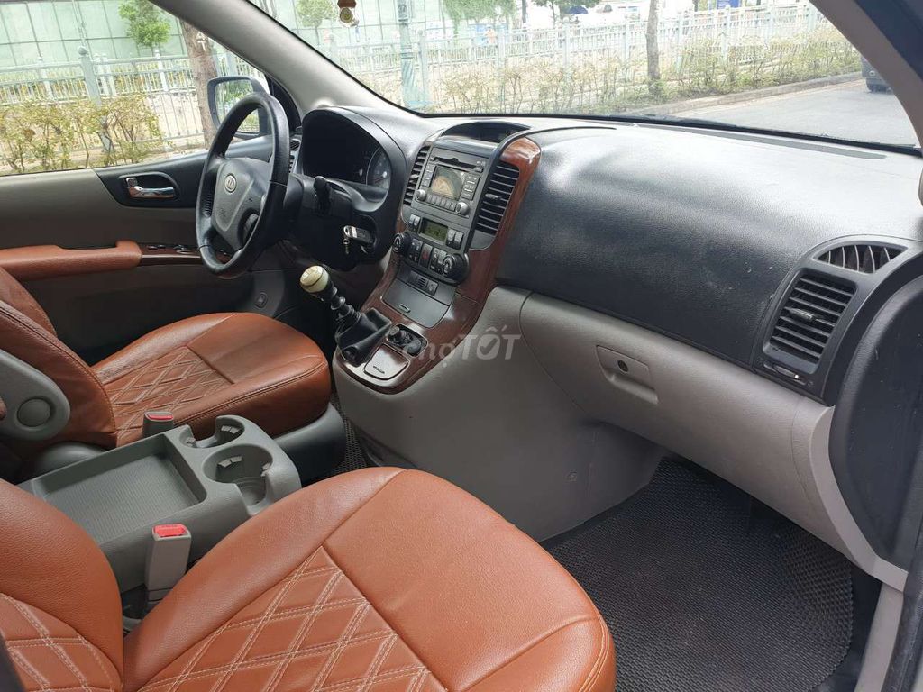 0942819829 - Kia Grand Carnival nhập khẩu 2009, cửa lùa điện