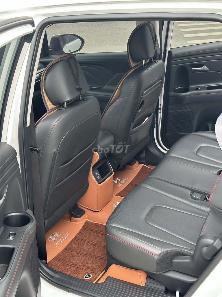 Hyundai Stargazer 2025 Trắng. Mua bán Ô tô tại Quận 11 Tp Hồ Chí Minh được đăng bởi Phạm Thị Ngọc Linh hình 5
