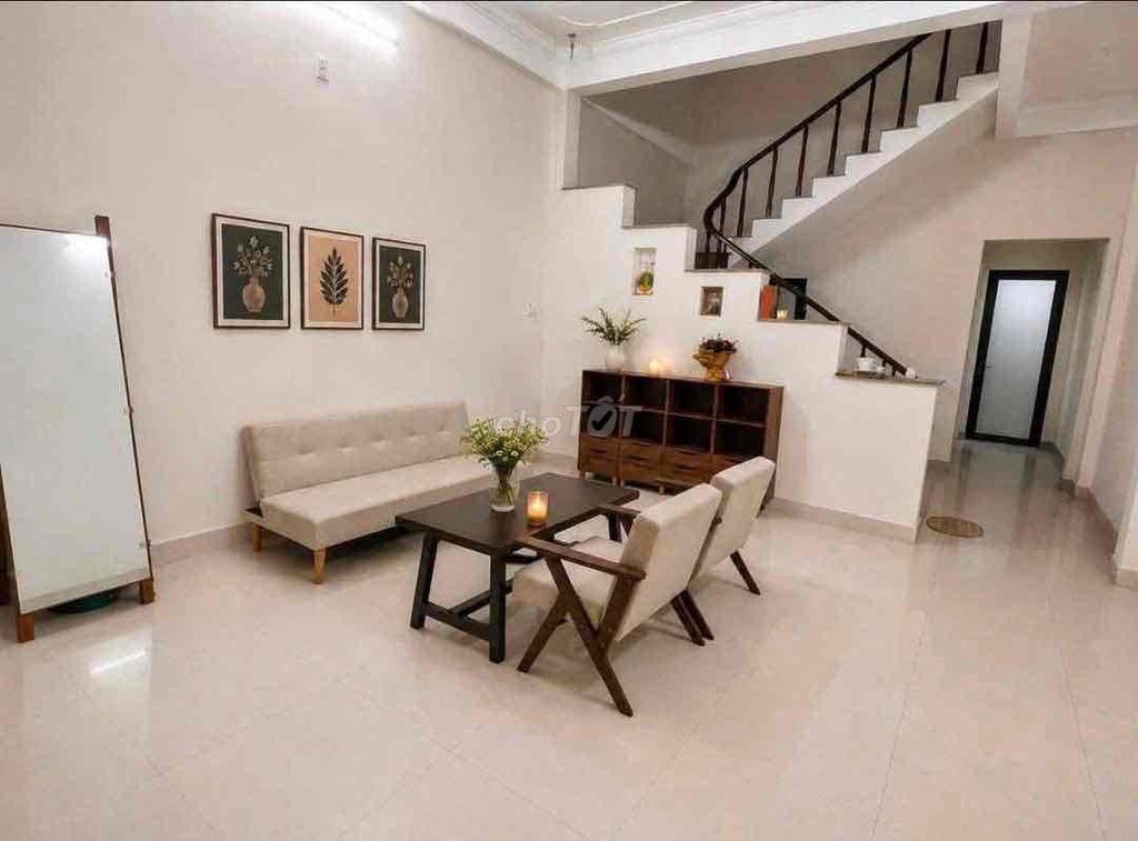 Rent · 4 bd · 100 м² · Quận Ngũ Hành Sơn, ул. Đường Đông Hải 4