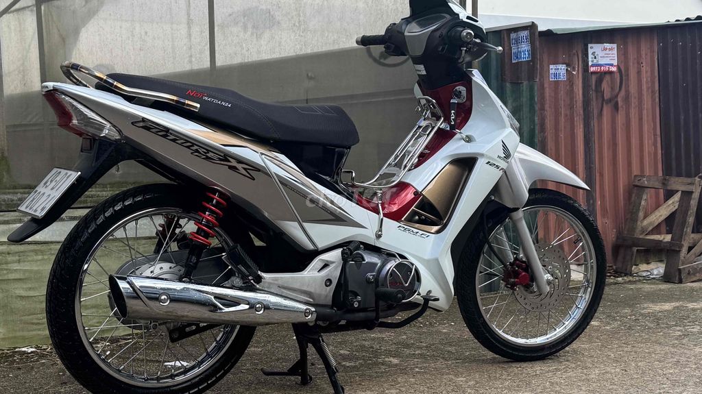 Cần Bán Futrue X xăng cơ dọn nhẹ nhàng. Mua bán Xe máy tại Thành phố Đà Lạt Lâm Đồng được đăng bởi Nguyen Huy hình 5