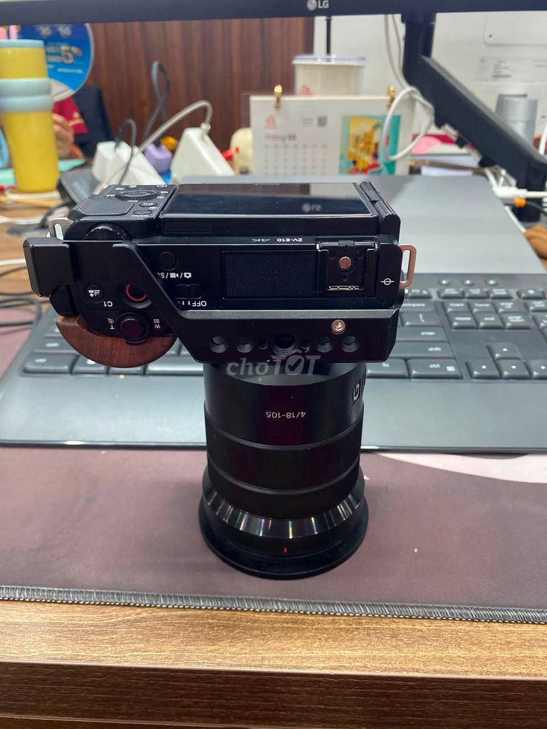 Máy ảnh Sony ZV-E10 18-105mm F4 G kèm phụ kiện. Mua bán Máy ảnh, Máy quay tại Quận Sơn Trà Đà Nẵng được đăng bởi Hải Anh Nguyễn hình 1