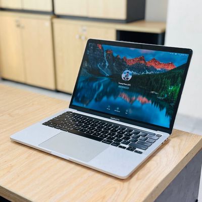 MACBOOK PRO 2020 I7 RAM 32GB - SSD 1TB SILVER