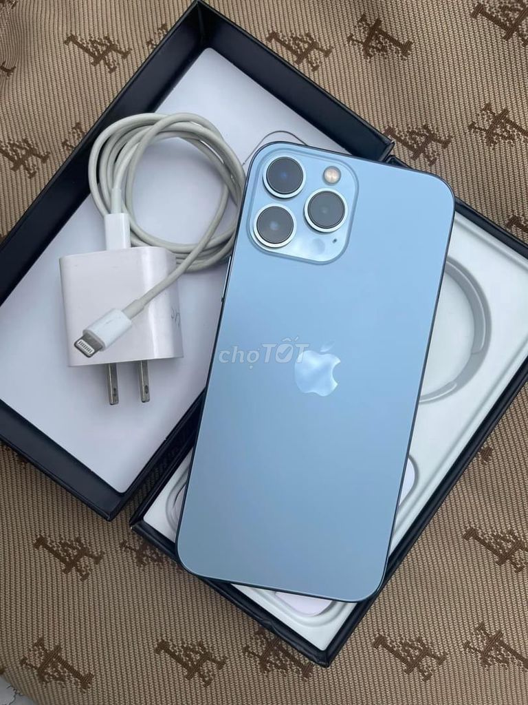 Bán gấp iphone 13Pro max 256G màu xanh blue