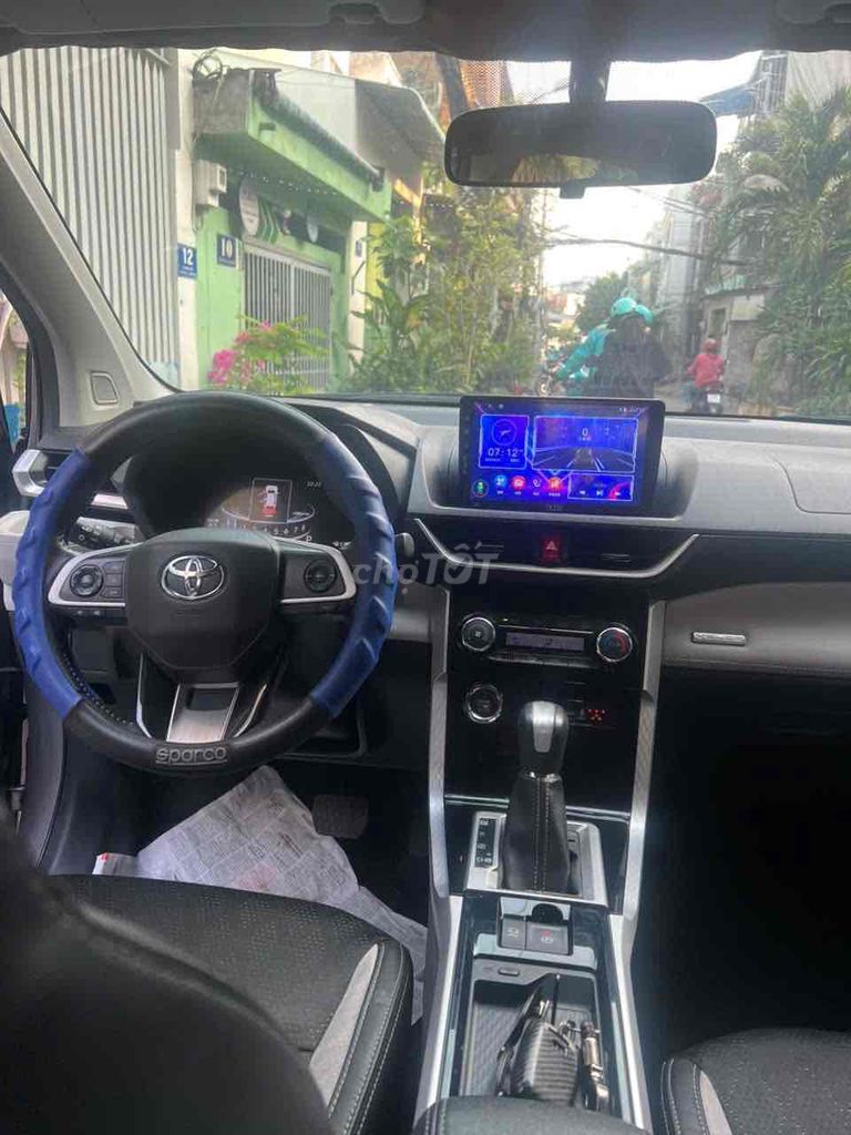 Toyota Veloz Cross 2022 CVT - 51000 km. Mua bán Ô tô tại Quận Bình Tân Tp Hồ Chí Minh được đăng bởi Uong Thong hình 4