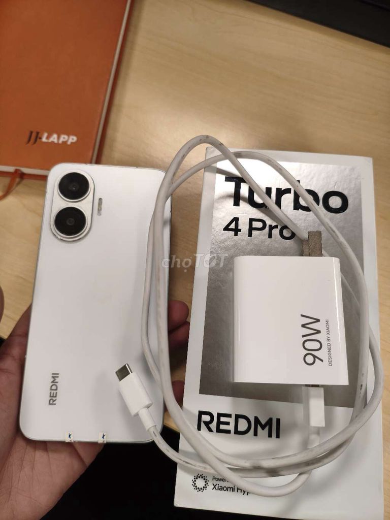 Xiaomi Redmi Turbo 4 Pro Trắng 90W Như mới. Mua bán Điện thoại tại Quận Hoàn Kiếm Hà Nội được đăng bởi Dũng Đặng hình 1