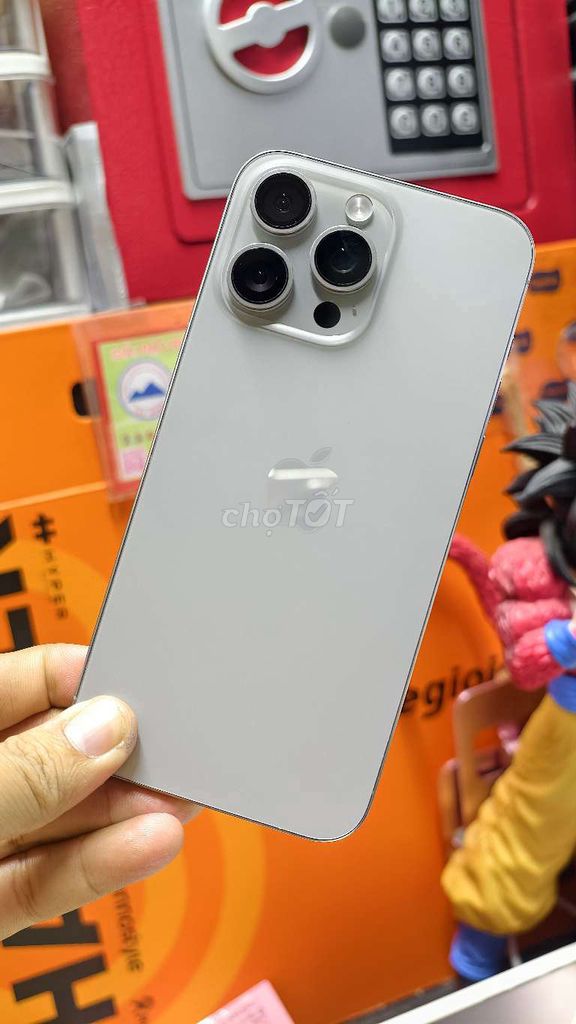 Apple iPhone 15 Pro Max 256GB Titan. Mua bán Điện thoại tại Quận 4 Tp Hồ Chí Minh được đăng bởi Nguyễn Nhân hình 1