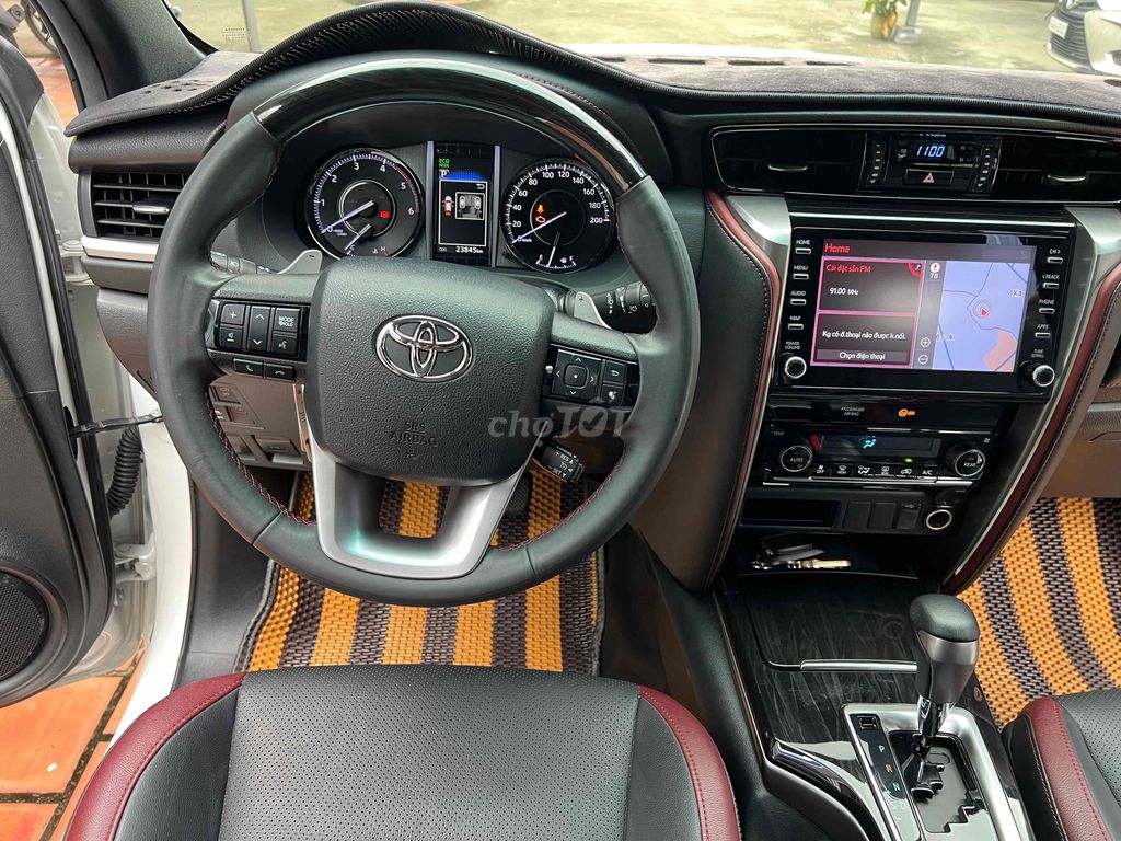 Fortuner Legender 2021 đi 23 ngàn Xe gia đình. Mua bán Ô tô tại Huyện Hóc Môn Tp Hồ Chí Minh được đăng bởi Sao Mai Home Oto hình 4