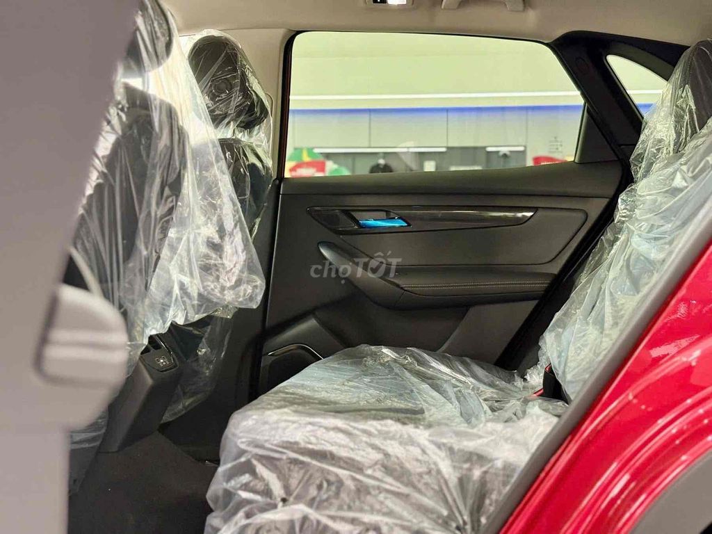 VinFast VF8 2024 S (Kèm pin) - 10 km. Mua bán Ô tô tại Quận Hai Bà Trưng Hà Nội được đăng bởi Vinfast Ocean Park Gia Lâm Hà Nội hình 6