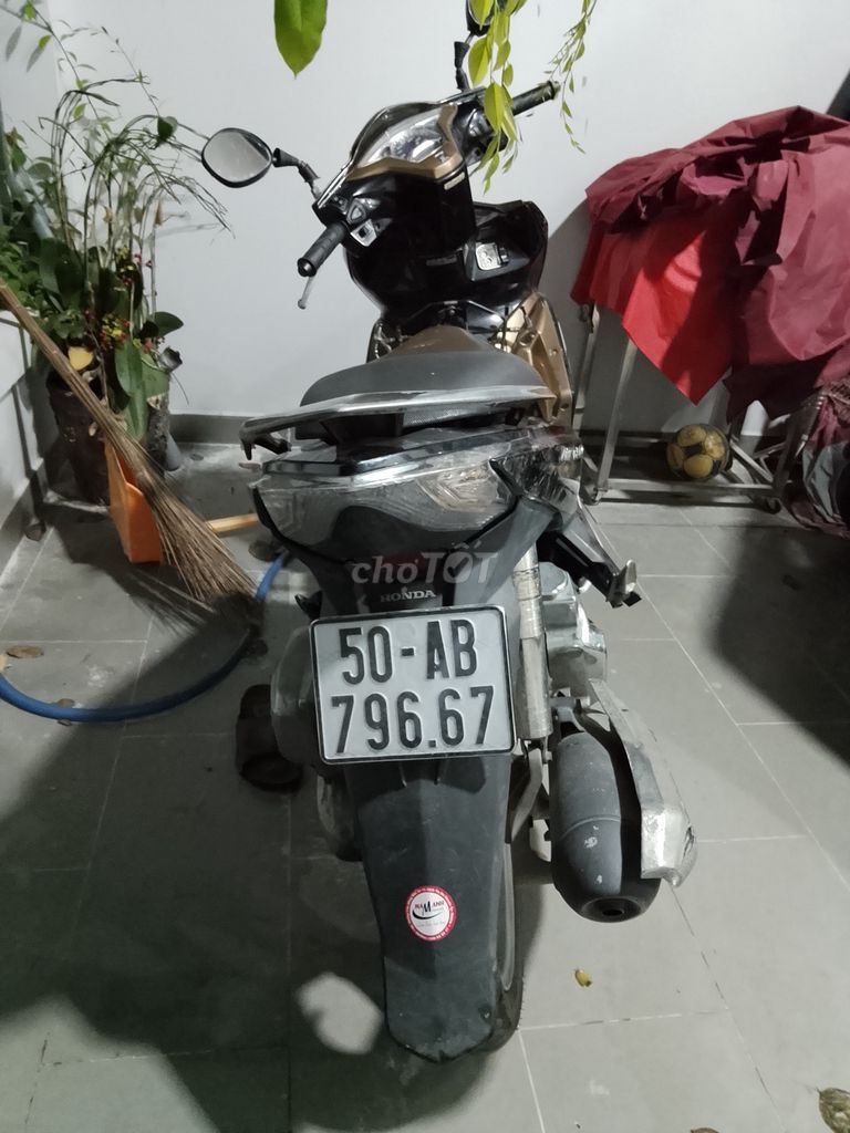 Honda Air Blade 125, 2014, золотистый