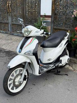 Piaggio Liberty 2012 Fi màu Trắng xe đẹp máy êm